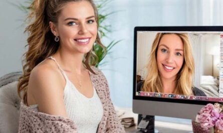Psychic conducting an online video chat